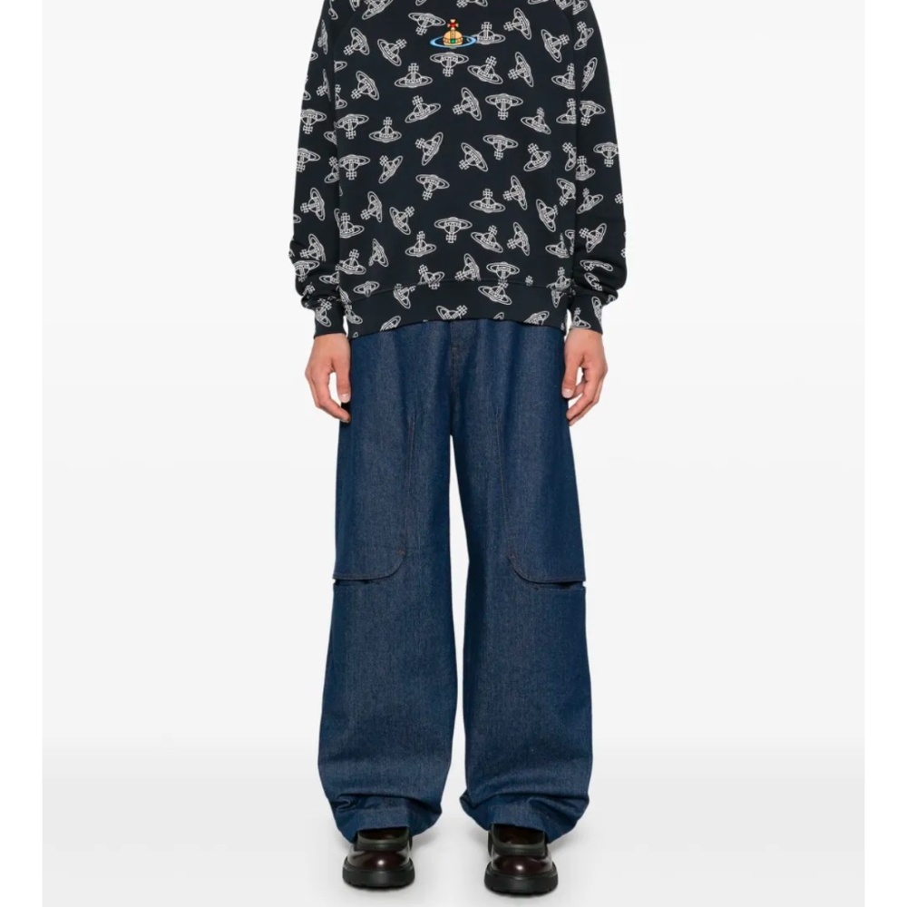 Vivienne Westwood Embroidered Orb Sweatshirt SZ M BNWT - Picture 5 of 16